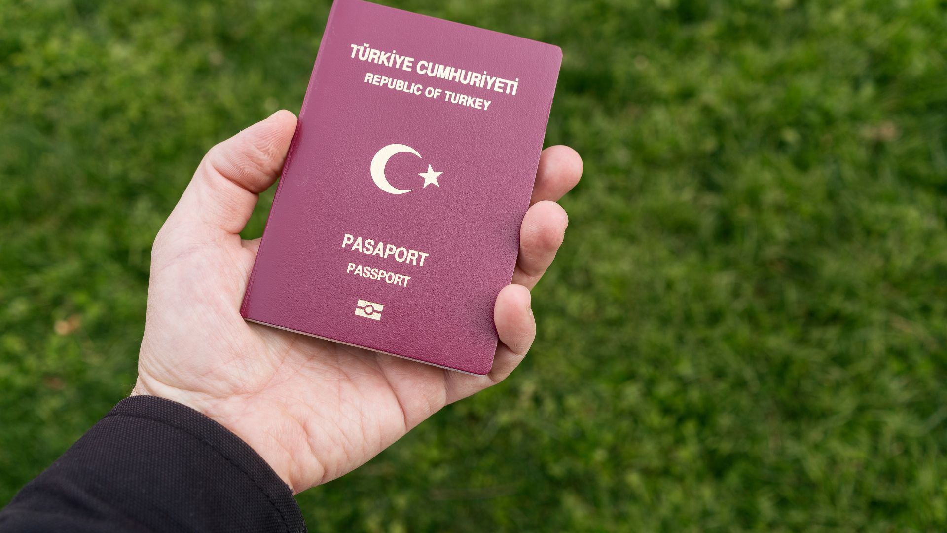 Key to Opportunities : A Guide to Turkish Passport - Antalya Development Real Estate & Investment