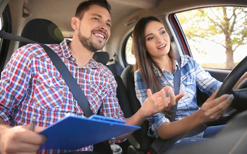 Driving School in Werribee - Best Driving Instructor- Safe Driving