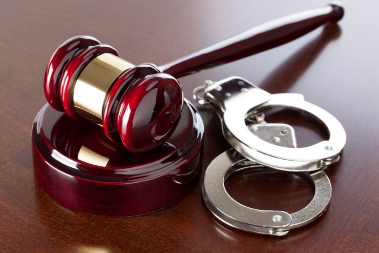 Top 10 Criminal Lawyers in Delhi | Best Criminal Lawyers in Delhi