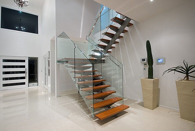 Staircase Balustrade Sydney: Adding Elegance and Security to Your Living Space | by Ausglass Fencing | Sep, 2024 | Medium